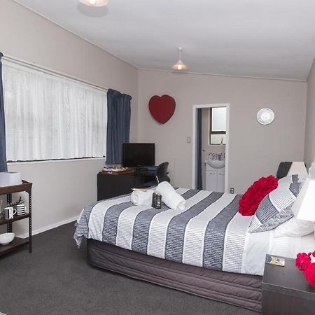 Quiet Boutique Generous Breakfast Otel Palmerston North Dış mekan fotoğraf